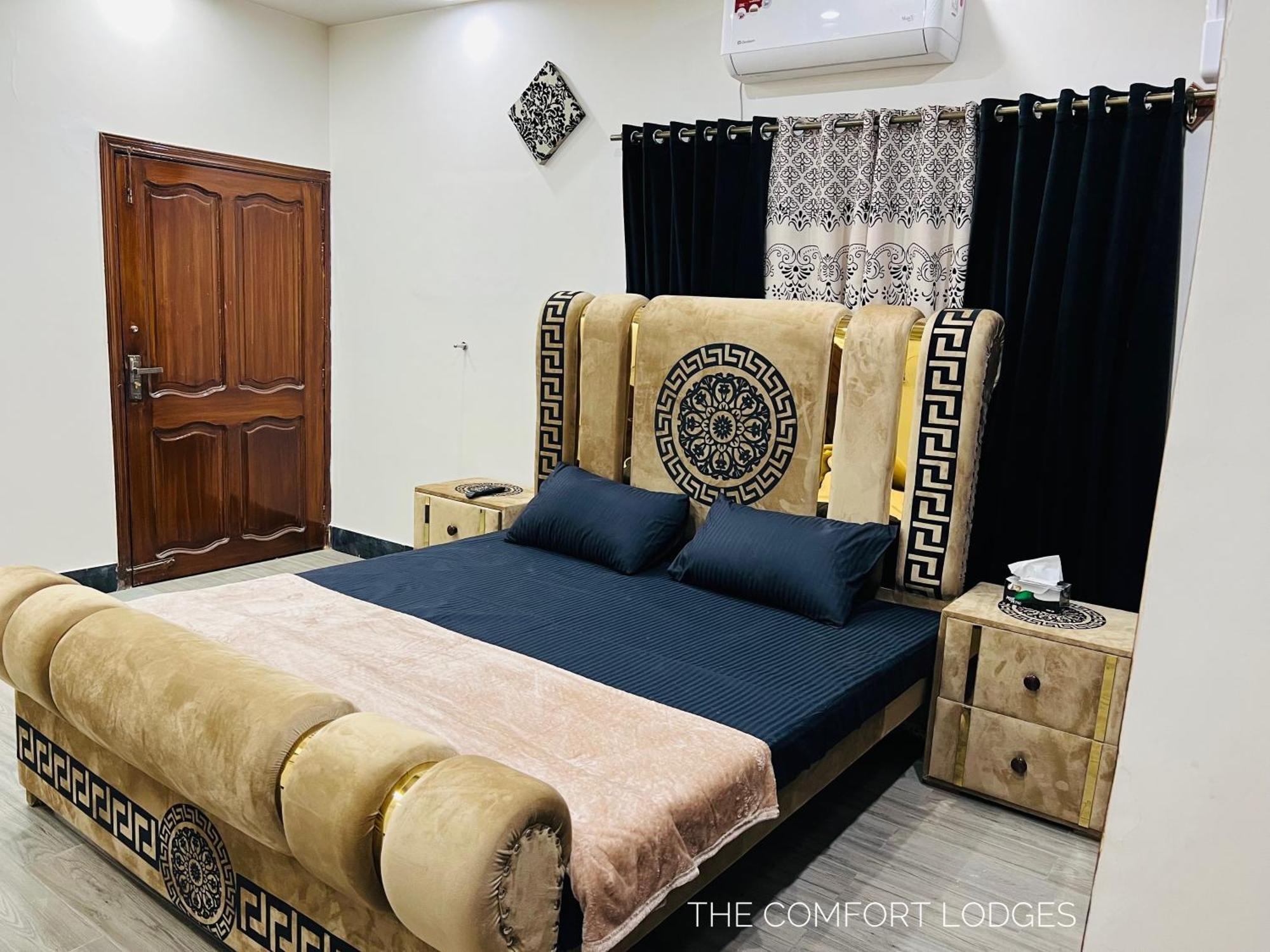 The Comfort Lodge Исламабад Экстерьер фото